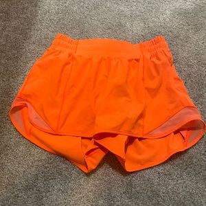 highlight orange hotty hotts lululemon